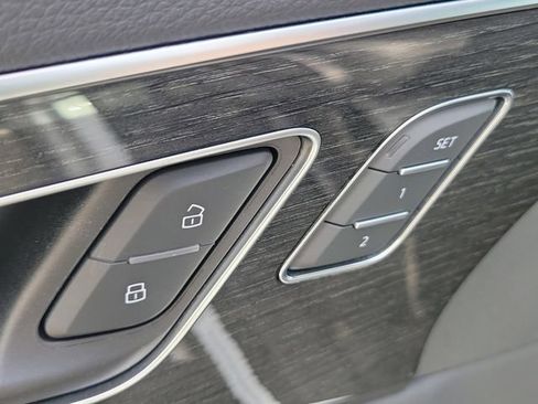 Used 2021 Audi Q7 2.0T Premium Plus AWD/4WD image 21