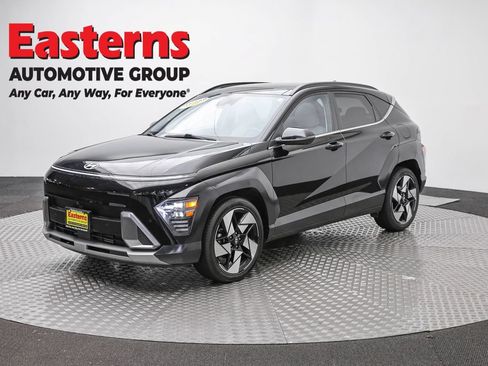 Used 2024 Hyundai Kona Limited FWD image 1