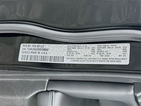 New 2025 Jeep Grand Cherokee Laredo X image 19