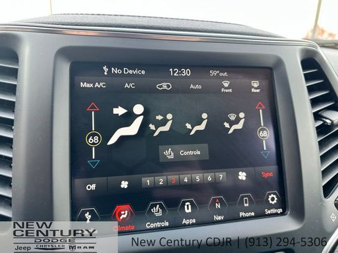Used 2023 Jeep Cherokee Altitude Lux AWD/4WD image 28