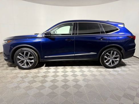 Used 2023 Acura MDX SH-AWD w/ Technology Package image 3