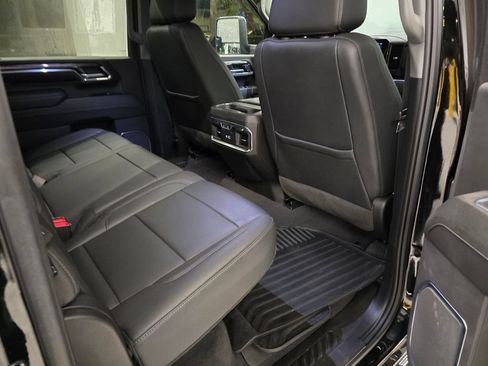 Used 2024 Chevrolet Silverado 2500 LTZ w/ LTZ Plus Package AWD/4WD image 44