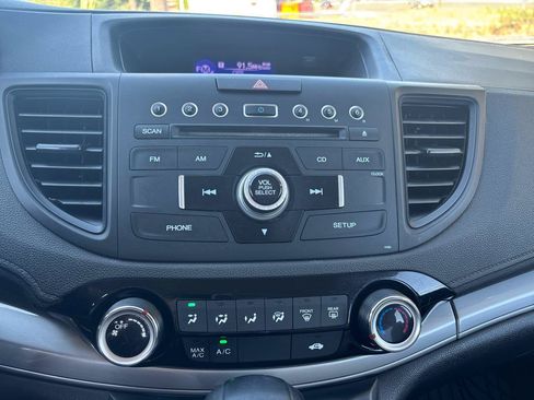 Used 2015 Honda CR-V LX image 12