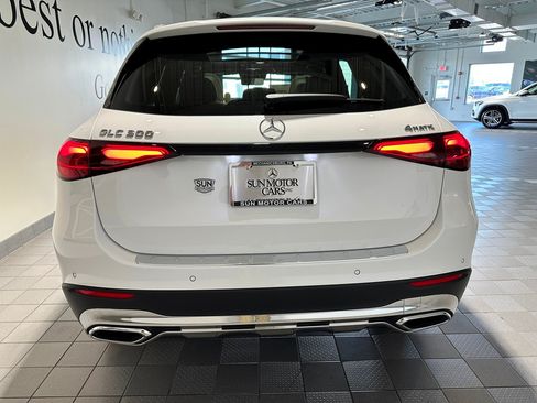 New 2026 Mercedes-Benz GLC 300 4MATIC image 5