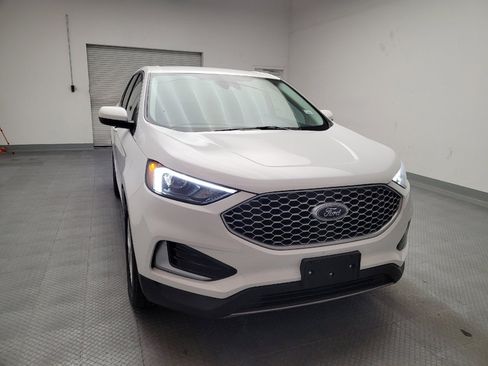 Used 2024 Ford Edge SEL image 14