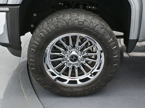 Used 2024 GMC Sierra 2500 SLE w/ SLE Convenience Package AWD/4WD image 35