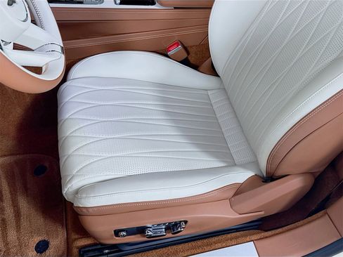 Certified 2024 Bentley Continental GT image 20