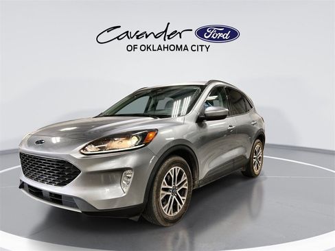 Used 2021 Ford Escape SEL image 4