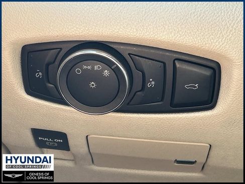 Used 2018 Lincoln Continental Reserve w/ Rear-seat Package AWD/4WD image 27