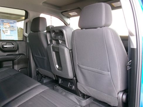 Used 2023 Chevrolet Silverado 1500 Custom w/ Rally Edition AWD/4WD image 27