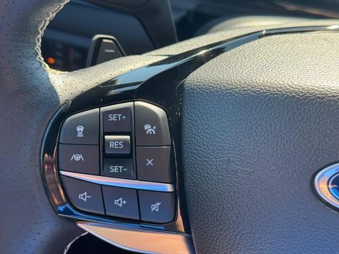 Used 2023 Ford Explorer ST w/ Equipment Group 401A AWD/4WD image 21
