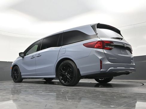 Used 2025 Honda Odyssey Sport-L image 21