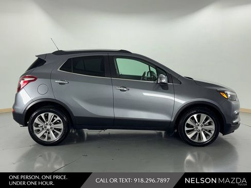 Used 2019 Buick Encore Preferred FWD image 5