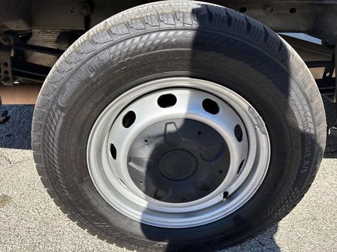Used 2018 Ford Transit 350 XL RWD image 12