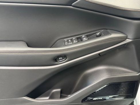 New 2026 Jeep Cherokee Limited AWD/4WD image 25