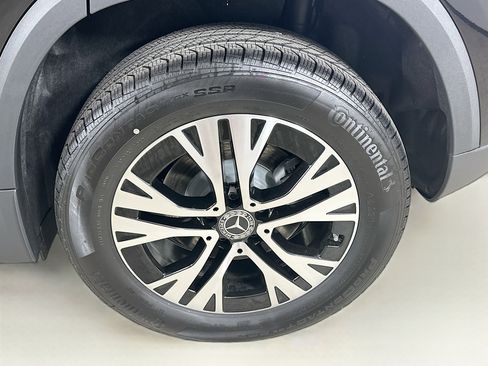 Certified 2026 Mercedes-Benz GLA 250 4MATIC image 37