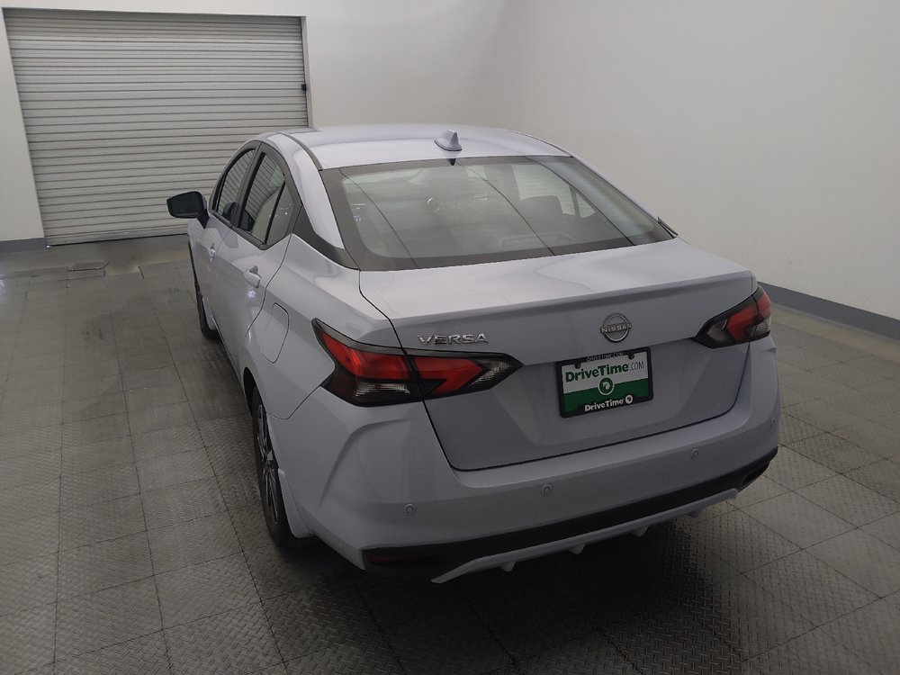Used 2025 Nissan Versa SV w/ Trunk Package FWD image 6