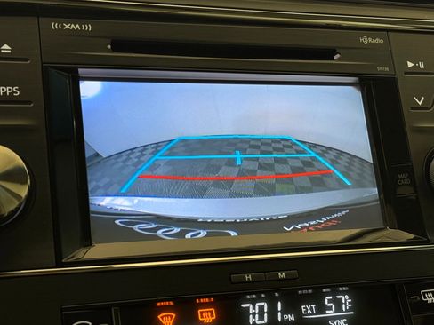 Used 2016 Toyota Avalon XLE Premium image 29