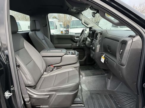 New 2026 Chevrolet Silverado 1500 W/T image 19