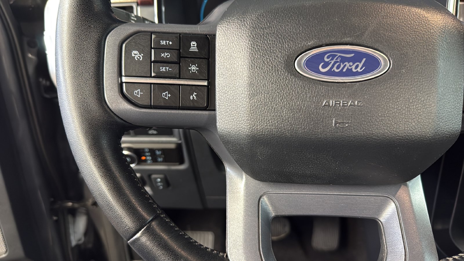Certified 2023 Ford F150 Lariat AWD/4WD image 16