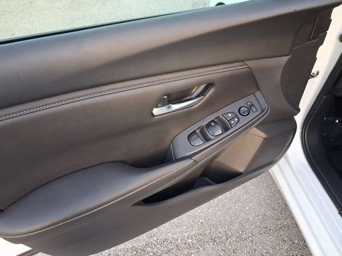 Used 2023 Nissan Sentra SV w/ All-Weather Package FWD image 17
