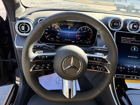 New 2026 Mercedes-Benz GLC 300 4MATIC image 25