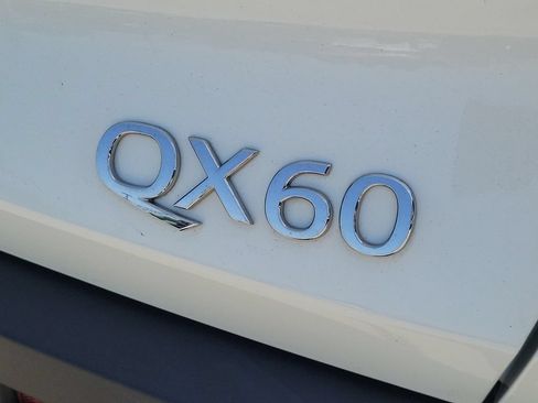 Used 2023 INFINITI QX60 Luxe AWD/4WD image 6
