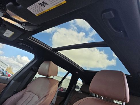 Used 2019 BMW X5 xDrive40i w/ Premium Package 2 image 24