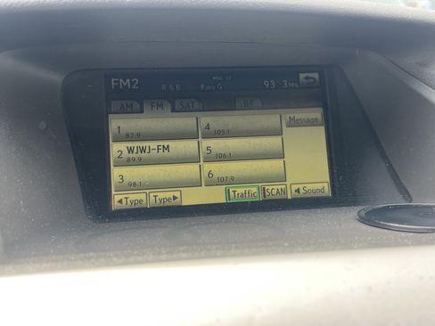 Used 2010 Lexus RX 350 2WD image 23