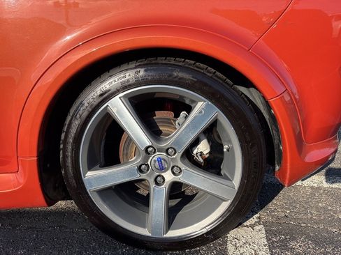 Used 2013 Volvo C30 T5 R-Design image 8