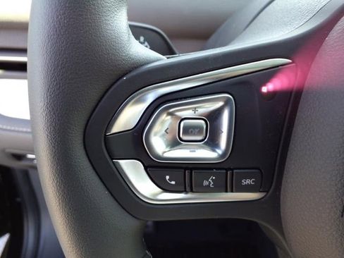 New 2024 VinFast VF 9 Plus image 7