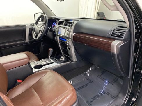 Used 2017 Toyota 4Runner Limited image 38