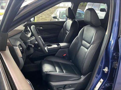 Certified 2023 Nissan Rogue SL w/ SL Premium Package image 7