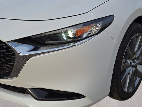 New 2026 MAZDA MAZDA3 2.5 S Sedan w/ Preferred Pkg FWD image 9