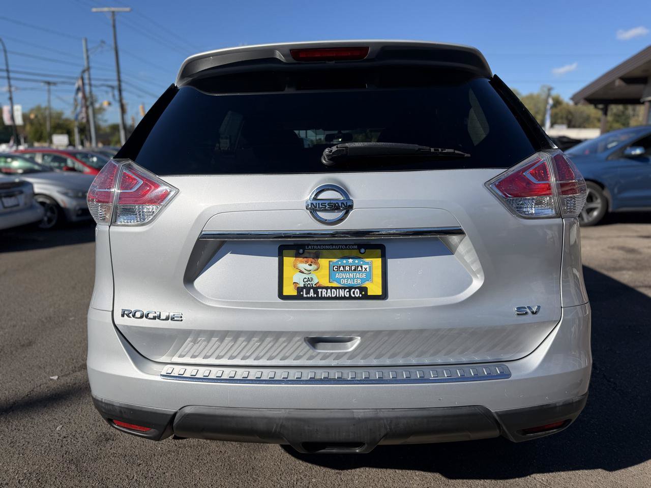 Used 2016 Nissan Rogue SV FWD image 5