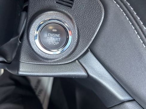 Used 2022 Subaru Outback Limited image 26