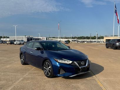 Used 2021 Nissan Maxima 3.5 SV w/ Floor Mat Group