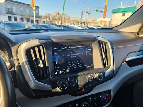 Used 2020 GMC Terrain SLT image 24