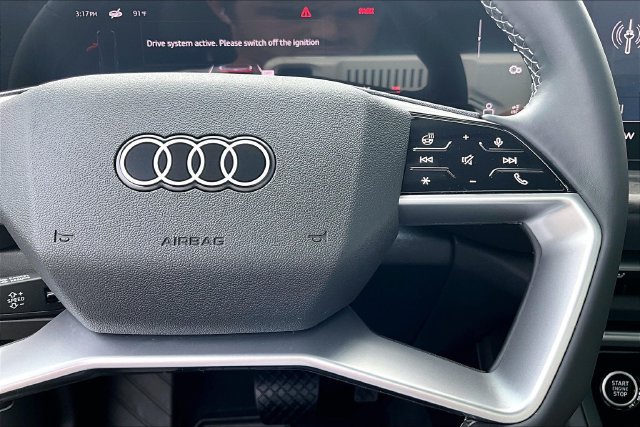 Used 2025 Audi Q5 Premium w/ Convenience Package AWD/4WD image 12