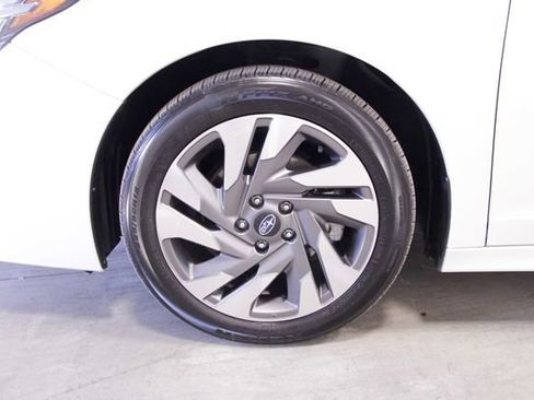 Used 2024 Subaru Legacy Limited image 10