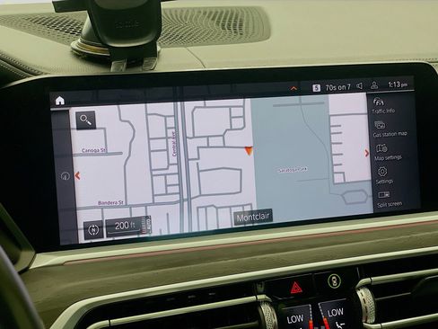 Used 2021 BMW X7 xDrive40i w/ M Sport Package image 9