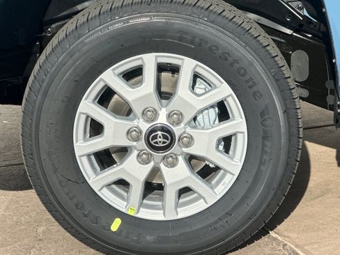 New 2026 Toyota Tacoma SR5 image 32