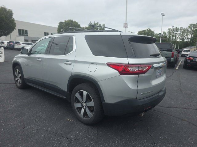 Used 2019 Chevrolet Traverse LT w/ LT Premium Package AWD/4WD image 7
