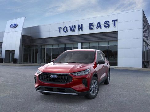 New 2026 Ford Escape Active image 2