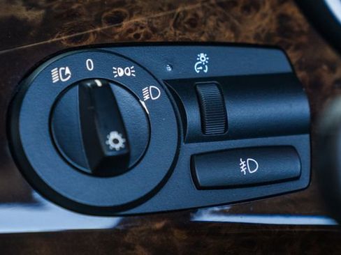 Used 2008 BMW Z4 3.0i image 58