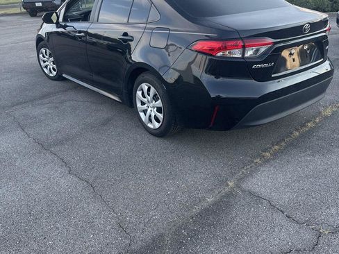 Used 2024 Toyota Corolla LE FWD image 3