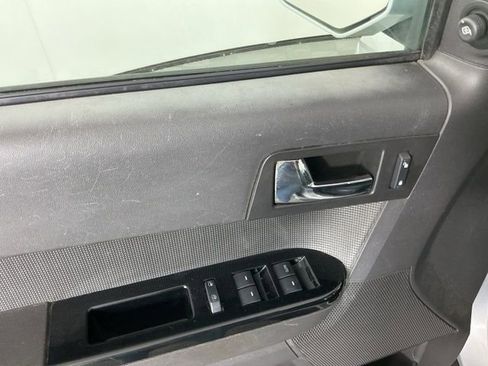 Used 2011 Ford Escape Limited w/ 302A Rapid Spec Order Code image 13