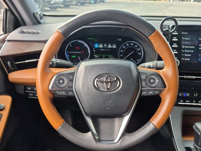 Used 2022 Toyota Avalon Limited w/ Advanced Safety Package FWD image 14