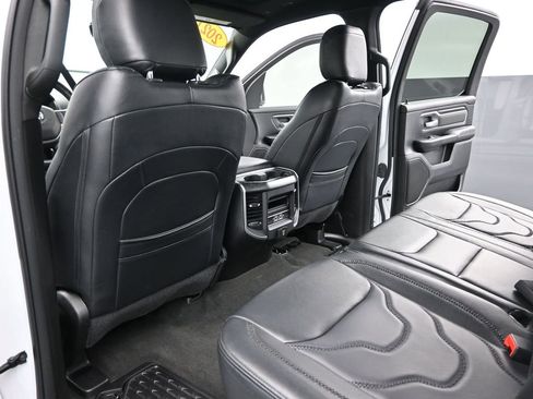 Used 2021 RAM 1500 Big Horn image 18