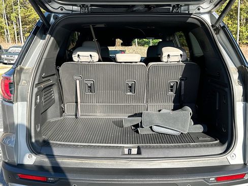 New 2025 GMC Acadia Elevation w/ Elevation Premium Package image 16